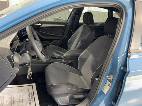 New 2025 Volkswagen Jetta Sport image 6