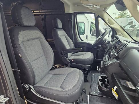 New 2026 RAM ProMaster 2500 w/ Convenience Group image 20