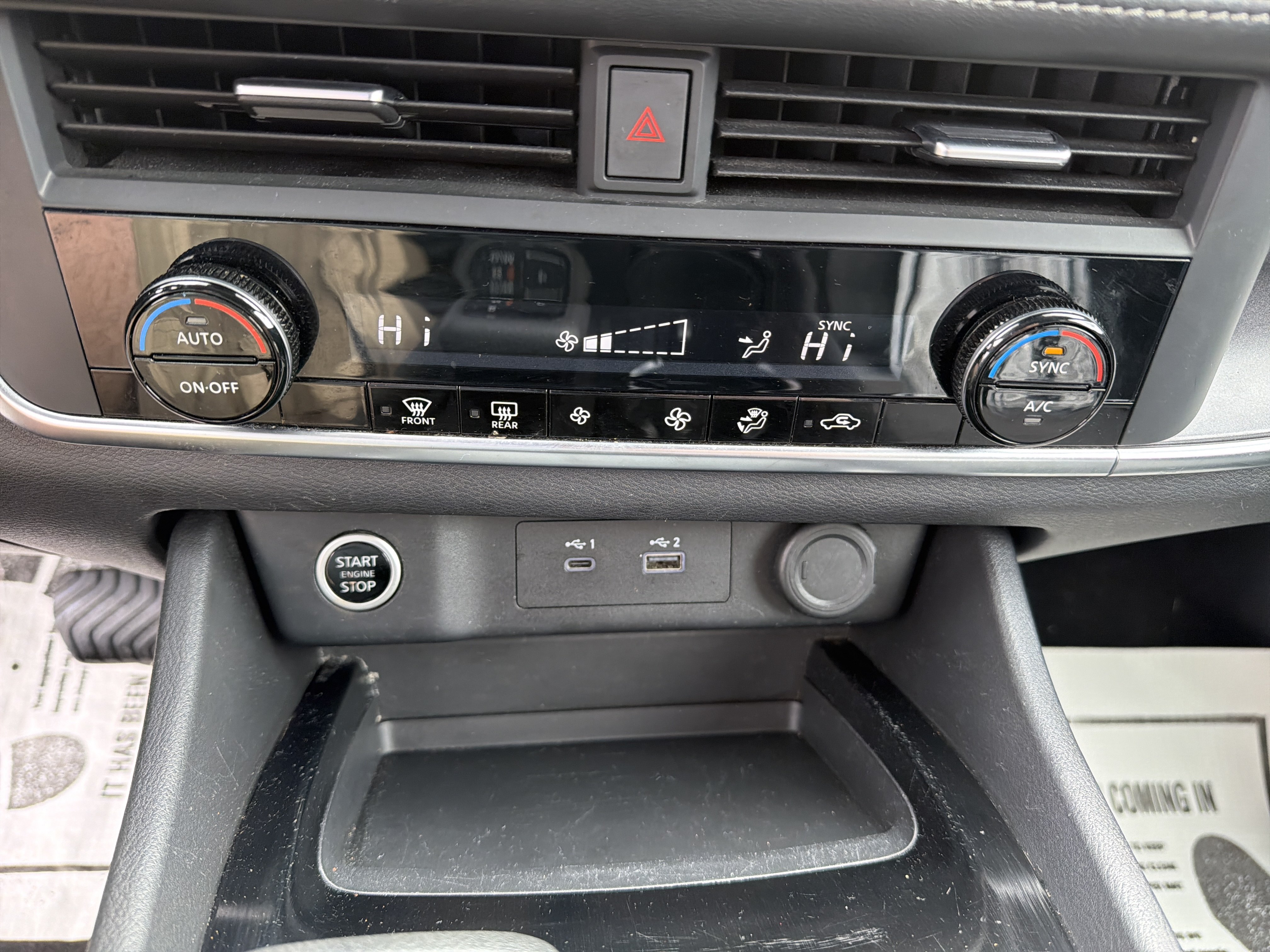 Used 2023 Nissan Rogue SV AWD/4WD image 22