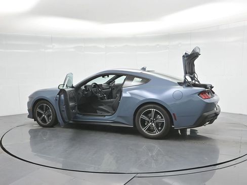 New 2025 Ford Mustang Coupe image 31