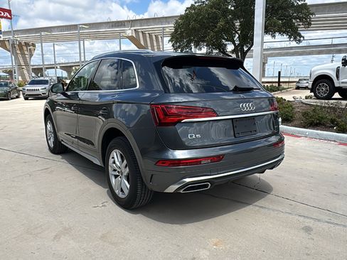 Used 2023 Audi Q5 2.0T Premium w/ Convenience Package AWD/4WD image 5