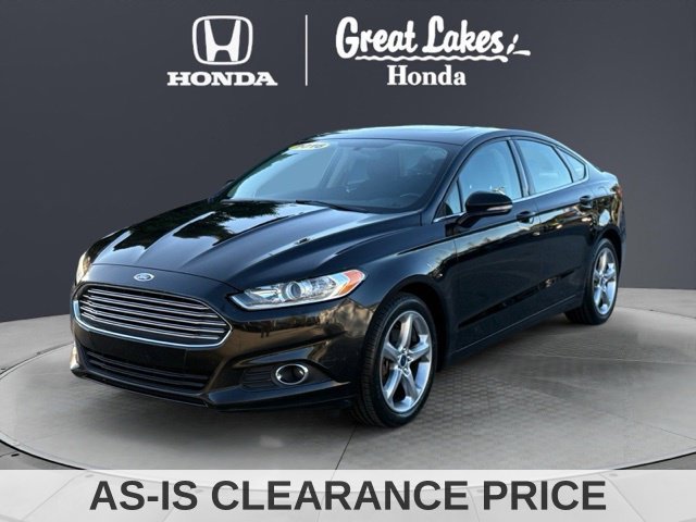 Used 2016 Ford Fusion SE AWD/4WD image 2