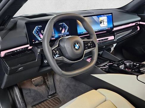 New 2026 BMW 530i xDrive w/ Premium Package image 3