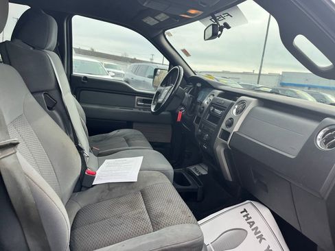 Used 2011 Ford F150 XLT w/ XLT Chrome Pkg image 28