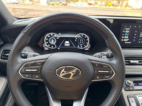 Used 2020 Hyundai Palisade Limited image 20