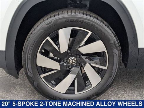 New 2026 Volkswagen Atlas Cross Sport SE image 9