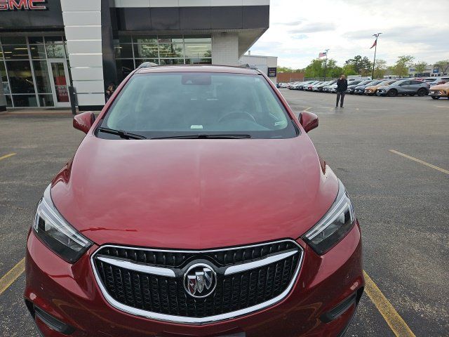 Used 2022 Buick Encore Preferred w/ Safety Package II AWD/4WD image 3
