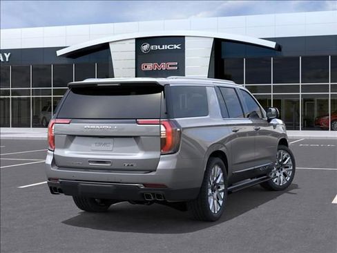 New 2026 GMC Yukon XL Denali Ultimate image 4