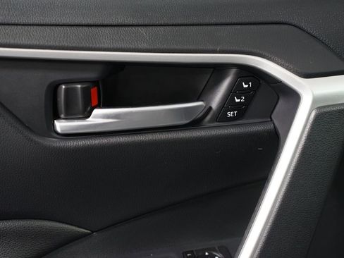 Certified 2024 Toyota RAV4 XLE Premium image 32