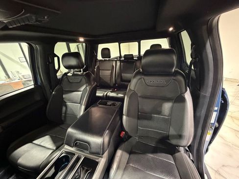 Used 2019 Ford F150 Raptor AWD/4WD image 17