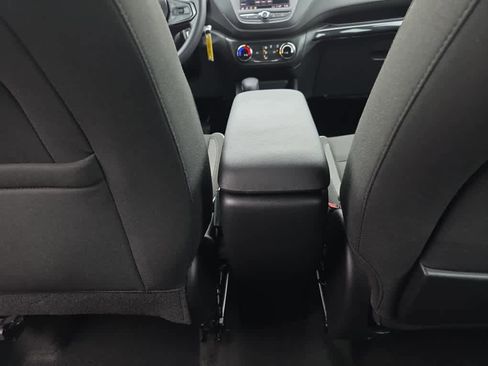 Used 2021 Chevrolet TrailBlazer LS AWD/4WD image 20