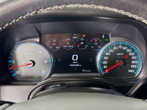 Used 2017 GMC Yukon Denali w/ Open Road Package AWD/4WD image 14