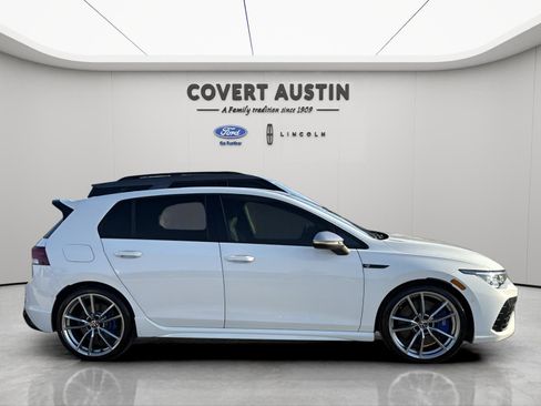 Used 2024 Volkswagen Golf R image 6