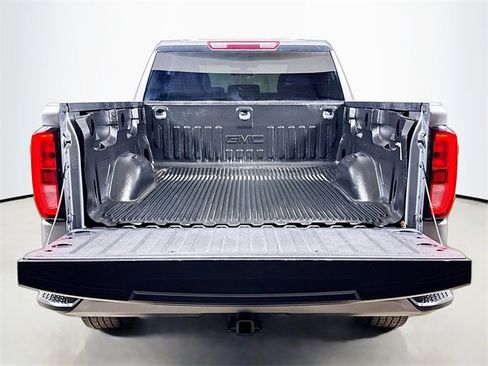 Used 2021 GMC Sierra 1500 Elevation image 23