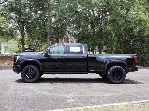 New 2026 GMC Sierra 3500 Denali Ultimate AWD/4WD image 6