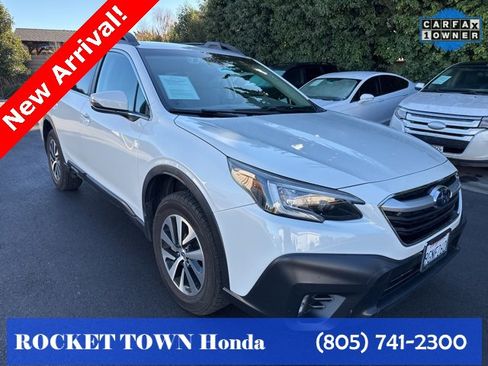 Used 2020 Subaru Outback Premium image 13