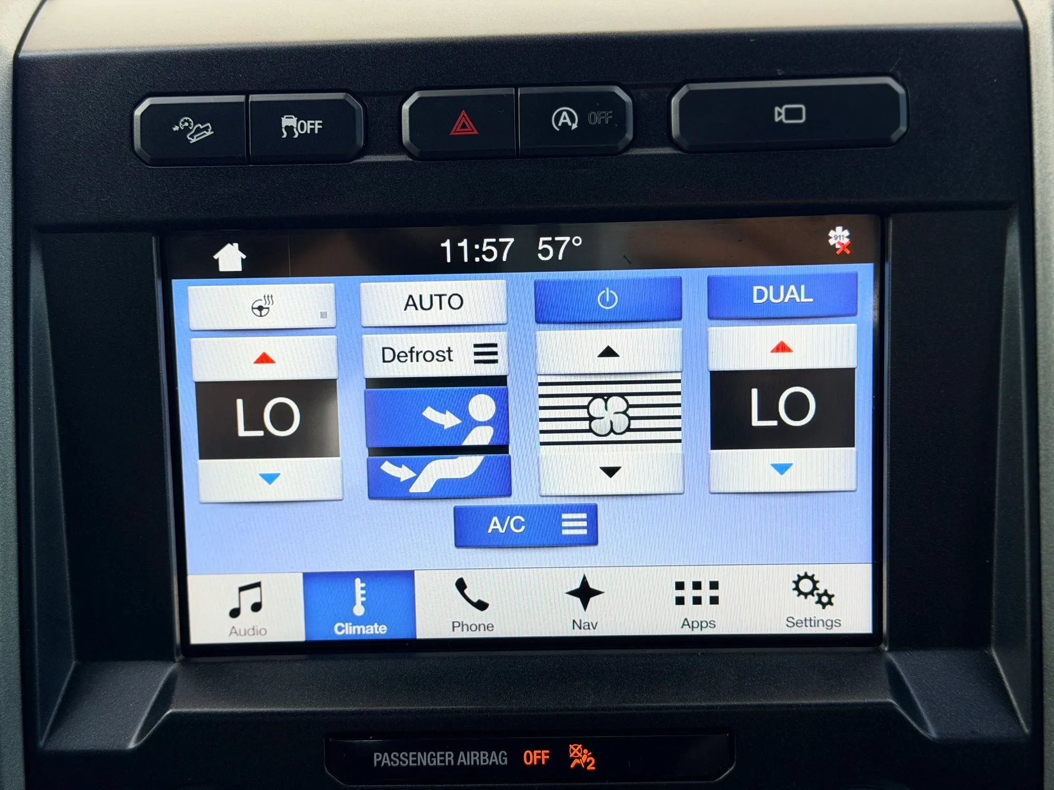 Used 2017 Ford F150 Raptor w/ Equipment Group 802A Luxury AWD/4WD image 23
