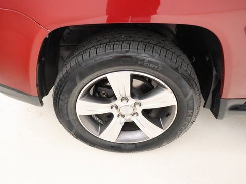 Used 2016 Jeep Compass High Altitude image 6