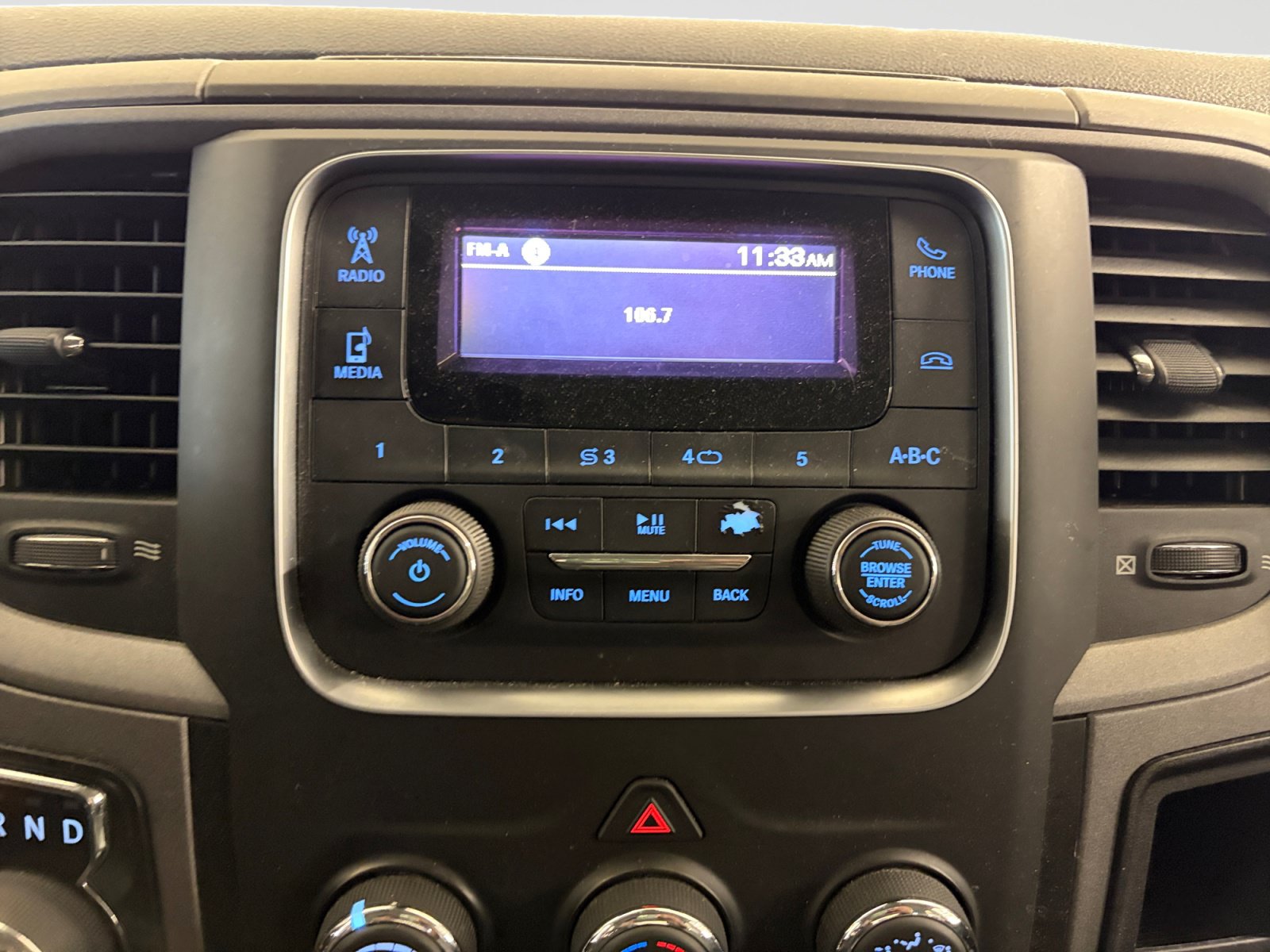 Used 2018 RAM 1500 Express RWD image 15