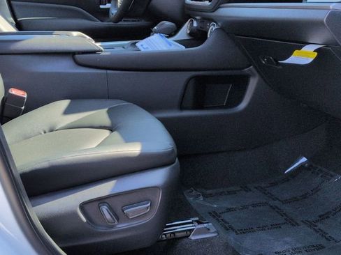 New 2026 Toyota Grand Highlander XLE image 28