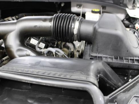 Used 2024 Ford F150 Lariat w/ Equipment Group 502A High AWD/4WD image 30