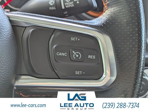Used 2022 Jeep Gladiator Mojave w/ LED Lighting Group AWD/4WD image 19