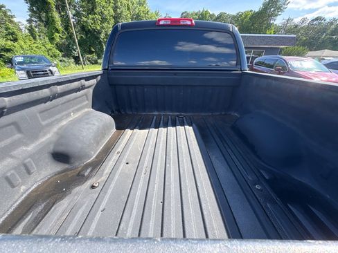 Used 2016 Toyota Tundra SR5 w/ SR5 Upgrade Package RWD image 10