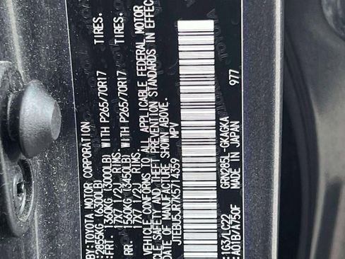 Used 2019 Toyota 4Runner TRD Off-Road Premium AWD/4WD image 20