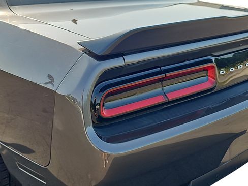 Used 2020 Dodge Challenger R/T Scat Pack w/ Driver Convenience Group RWD image 30