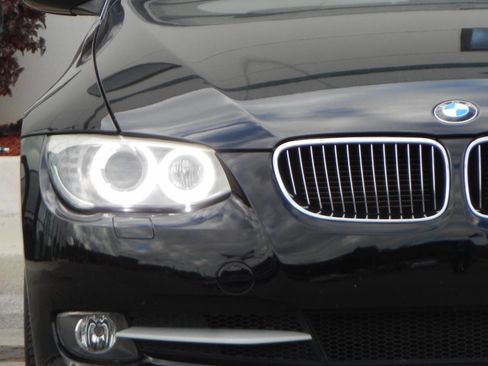 Used 2012 BMW 328i Convertible image 10