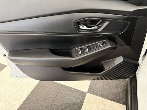 Used 2023 Honda Accord EX image 13