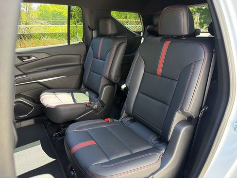 New 2026 Chevrolet Traverse RS AWD/4WD image 25