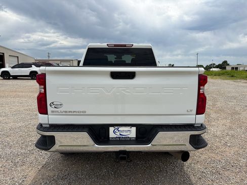 Used 2025 Chevrolet Silverado 2500 LT w/ Convenience Package AWD/4WD image 6