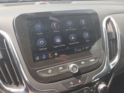 Used 2023 Chevrolet Equinox Premier FWD image 10