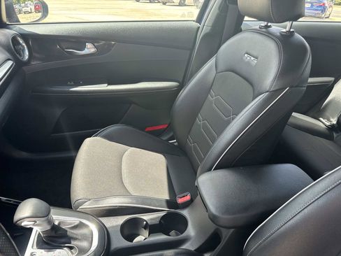 Used 2021 Kia Forte GT-Line image 15