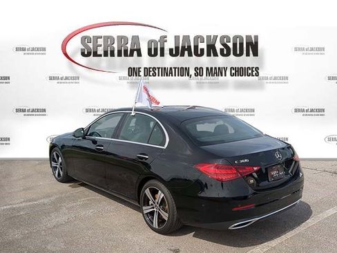 Used 2025 Mercedes-Benz C 300 Sedan image 7