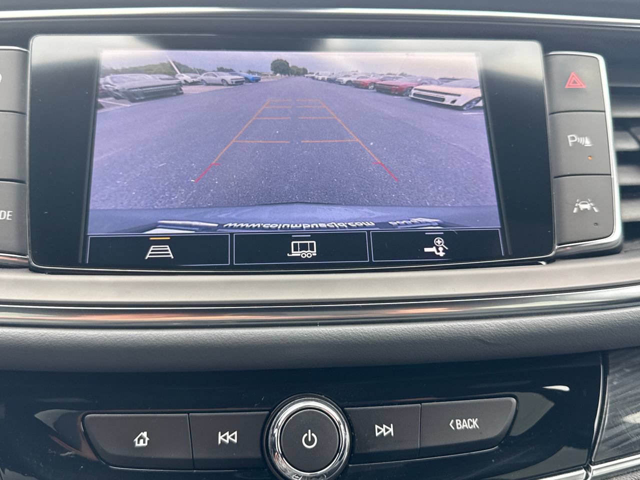Used 2024 Buick Enclave Essence w/ Sport Touring Edition FWD image 20