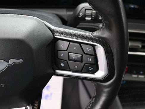 Used 2024 Ford Mustang Premium image 19
