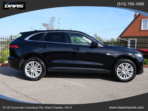 Used 2020 Jaguar F-PACE Prestige image 4