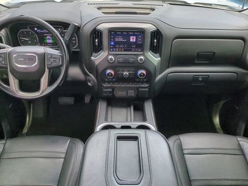 Used 2022 GMC Sierra 2500 Denali w/ Denali Ultimate Package AWD/4WD image 17
