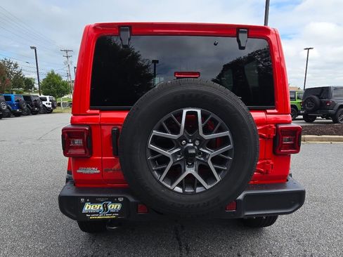New 2025 Jeep Wrangler Sahara image 14