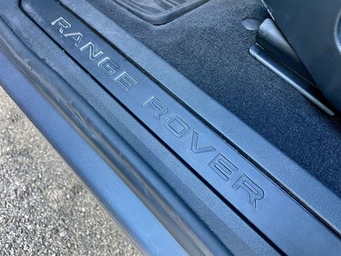 Certified 2024 Land Rover Range Rover Evoque S image 38