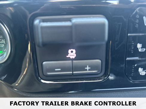 Used 2025 Chevrolet Silverado 3500 High Country w/ High Country Premium Package image 30