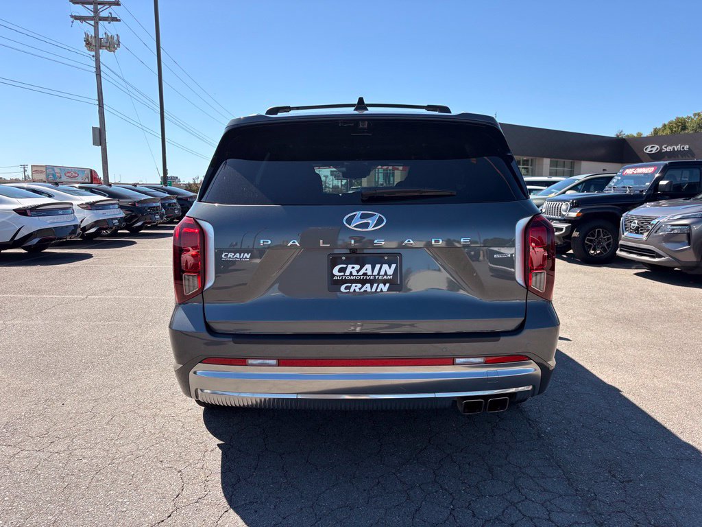 Used 2024 Hyundai Palisade Calligraphy AWD/4WD image 6