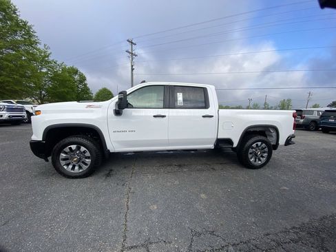New 2025 Chevrolet Silverado 2500 Custom w/ Custom Value Package image 2