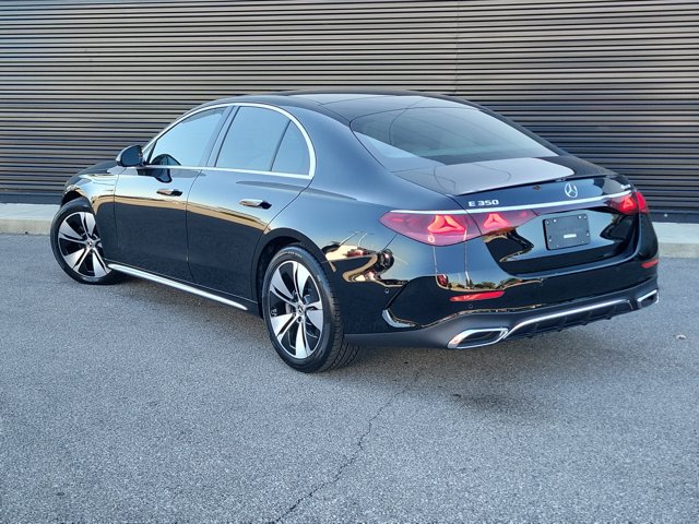 Used 2026 Mercedes-Benz E 350 4MATIC Sedan image 3