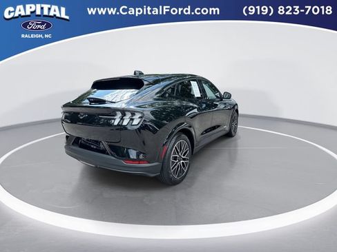 Certified 2025 Ford Mustang Mach-E Premium RWD image 8