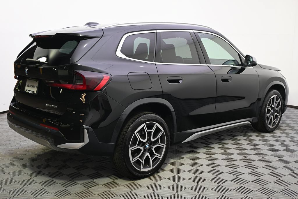Used 2024 BMW X1 xDrive28i w/ Convenience Package AWD/4WD image 7