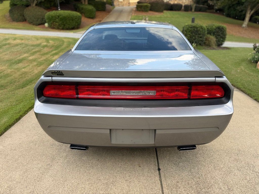Used 2014 Dodge Challenger R/T RWD image 7