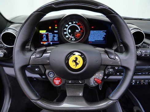 Certified 2022 Ferrari F8 Tributo RWD image 24